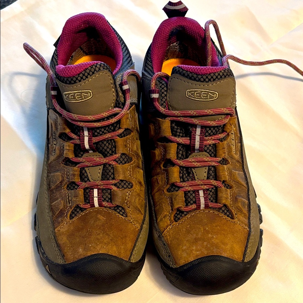 Keen Tan and Pink Outdoor Shoes